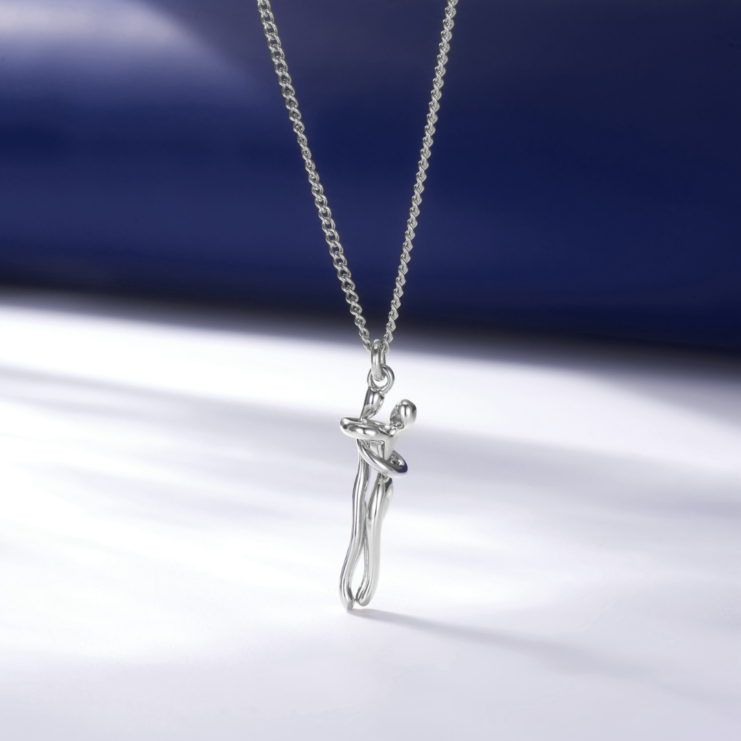 Silver Cuddle Necklace