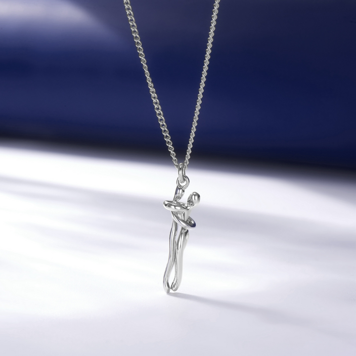 Silver Cuddle Necklace