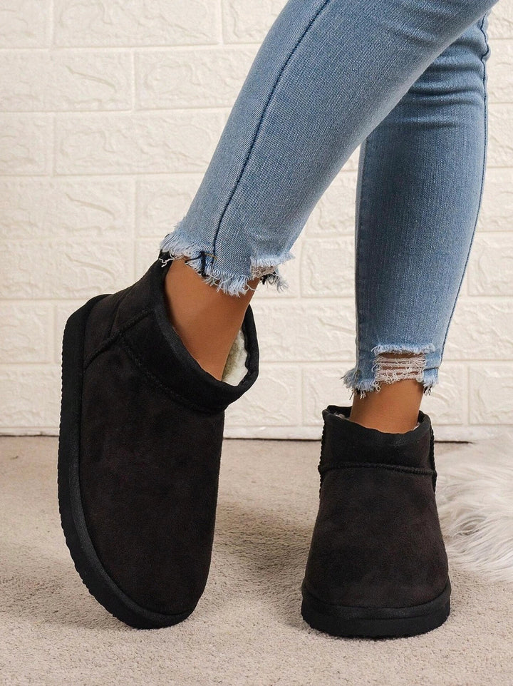 Snuggz™ Mini-Boots